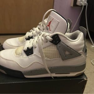 Air Jordan 4 (White Cement)